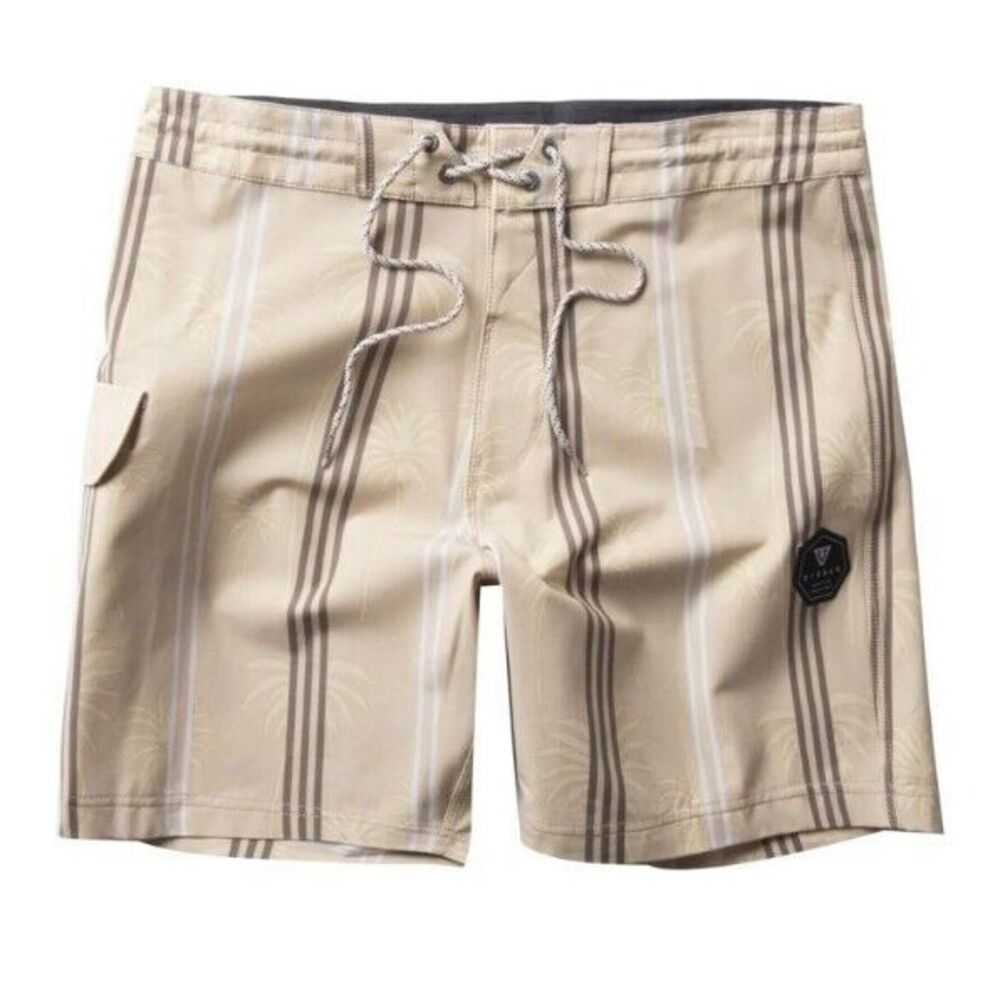 VISSLA Twentynine Mens 16.5" Board Shorts Size 38 Upcycle Coconut Phathom Palms